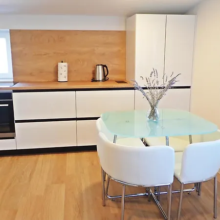 Rita Apartman Seline