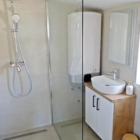 Rita Apartment